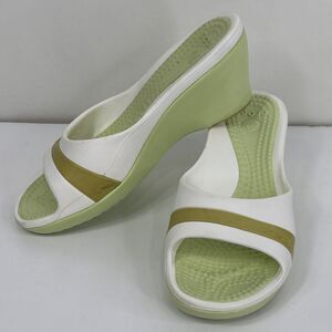 Crocs SASSARI Women's Green/White Wedge Open Toe Sandals Shoes Size 8